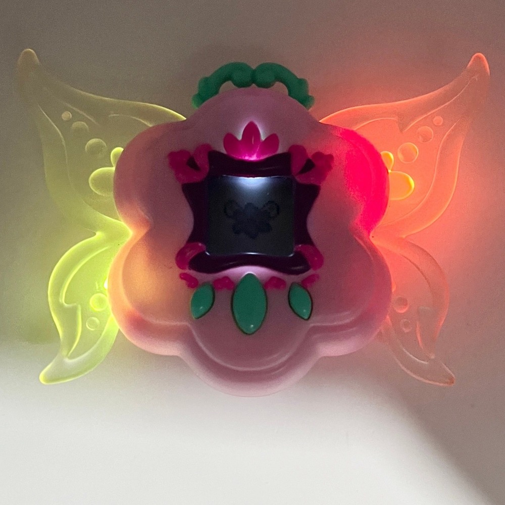 WowWee Got2Glow Fairy Finder Pink Butterfly Electronic Virtual Pet Toy 2021